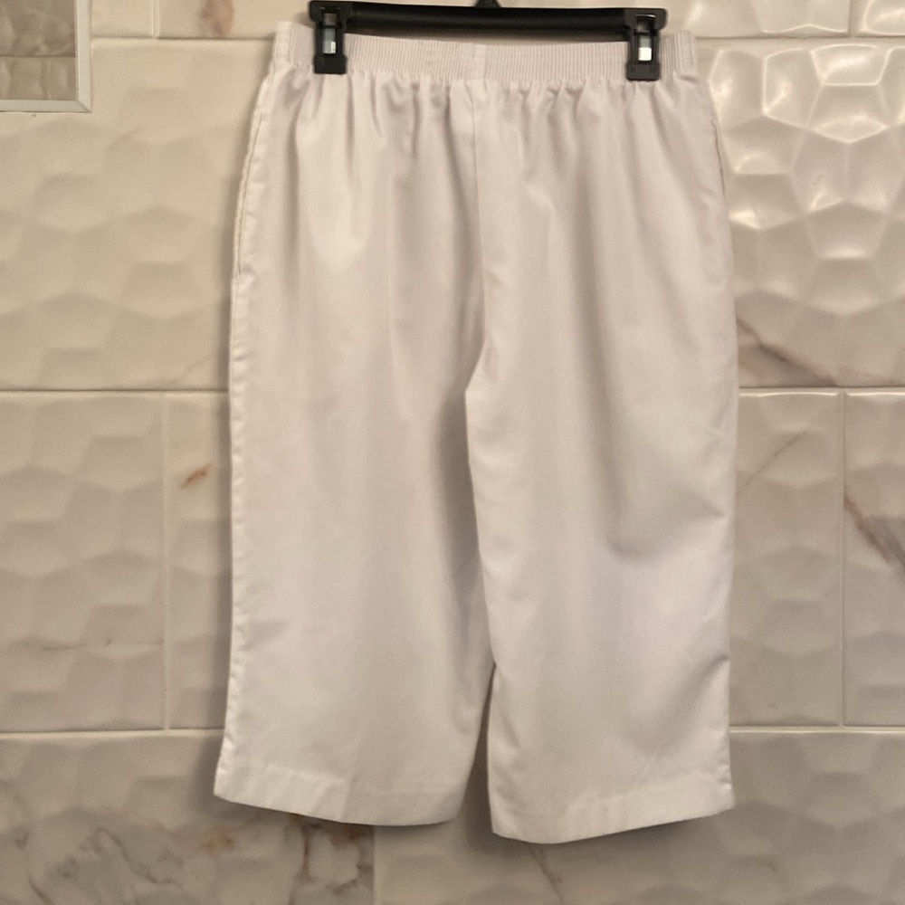 BonWorth Elastic Waist Crop Pants - Picture 2 of 2